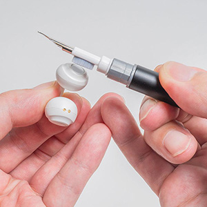 イヤホンクリーナー付タッチペン(1個162.8円)